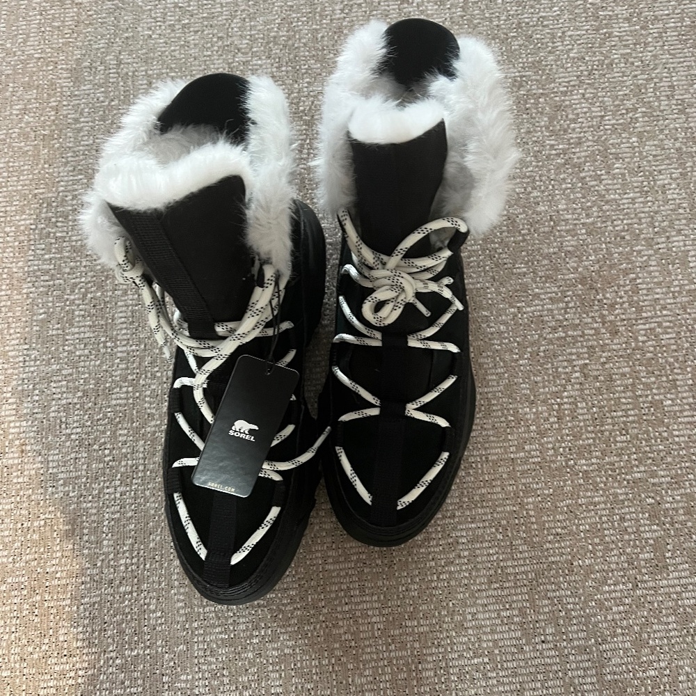 SOREL Women's Ona Rmx Glacy Plus Waterproof Boot